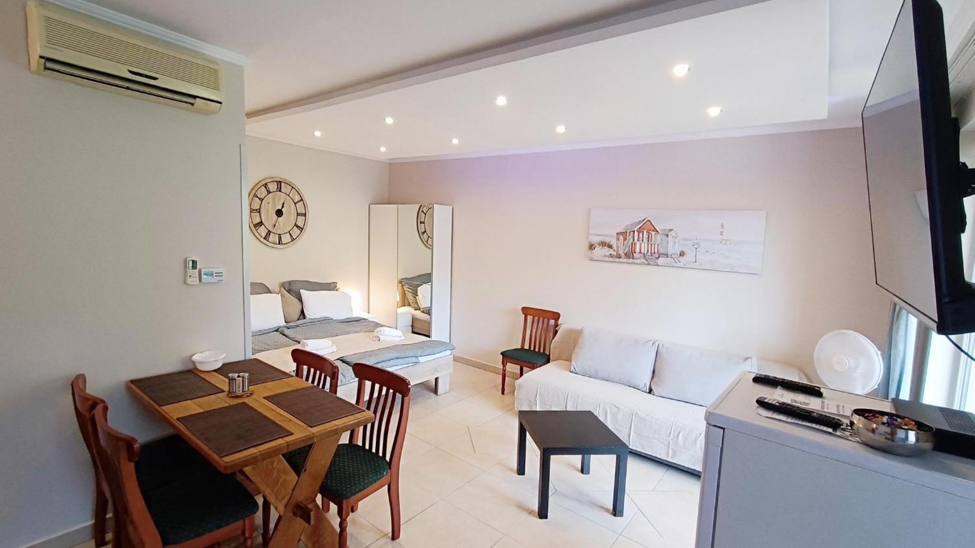 Balcony Apartman Szegedin Exterior foto